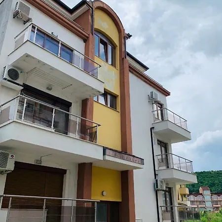 Sun Residense Apartment *