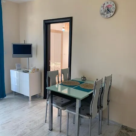 Sun Residense Apartment *